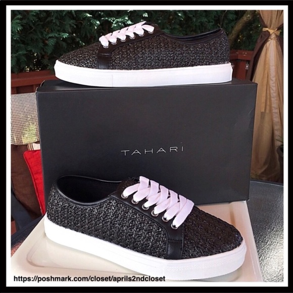 TAHARI LEATHER & WOVEN LACE UP OXFORDS SNEAKERS - Picture 2 of 8